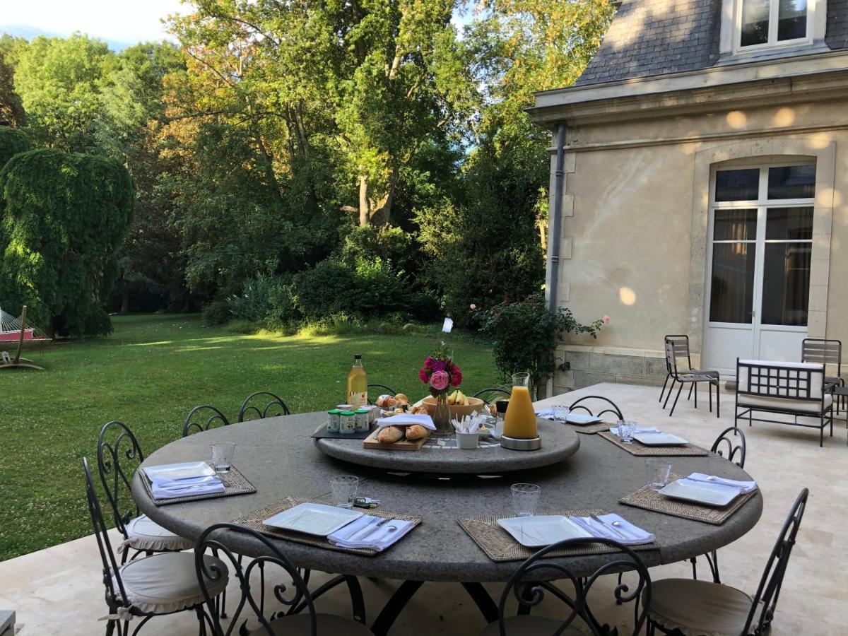 Le Château d'Hermonville B&B / Chambres d'hôtes Exterior foto