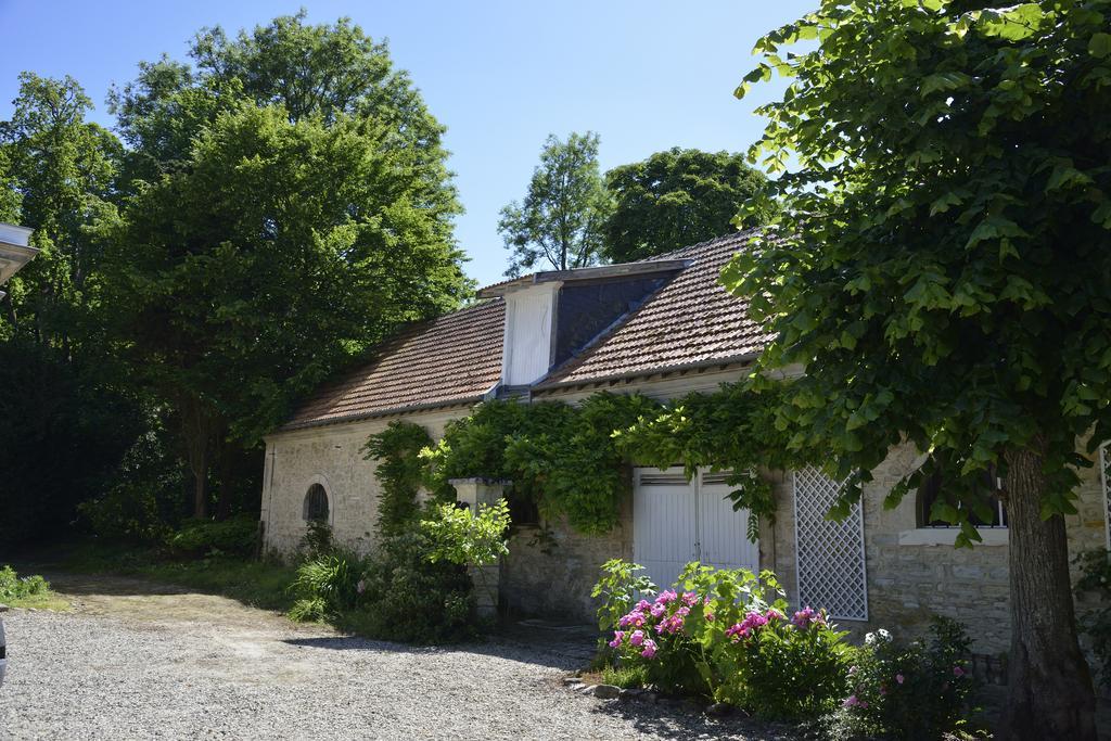 Le Château d'Hermonville B&B / Chambres d'hôtes Exterior foto